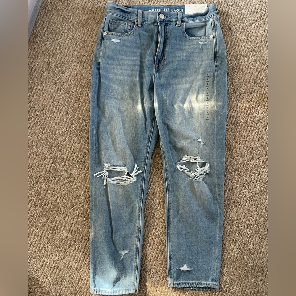 American Eagle Mom Jeans